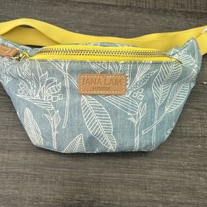 a fancy pack from hawaii.